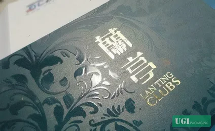 Figure 9: Print-embroidery combination on personalized apparel — minimum order quantities below 10 units achieved