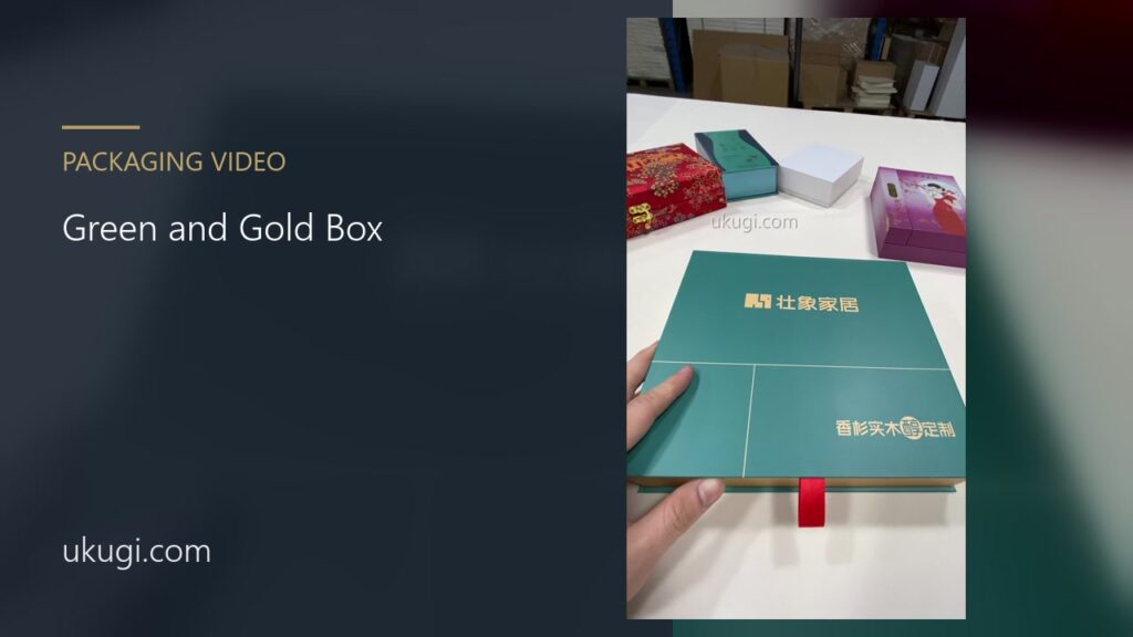 Green and Gold Presentation Box Exterior | ukugi.com
