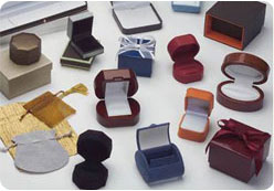 Jewelry packaging
